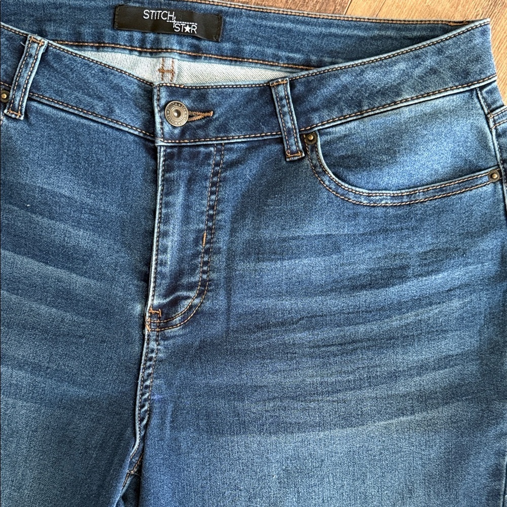 Stitch Star Blue Denim Shorts - Picture 4 of 5